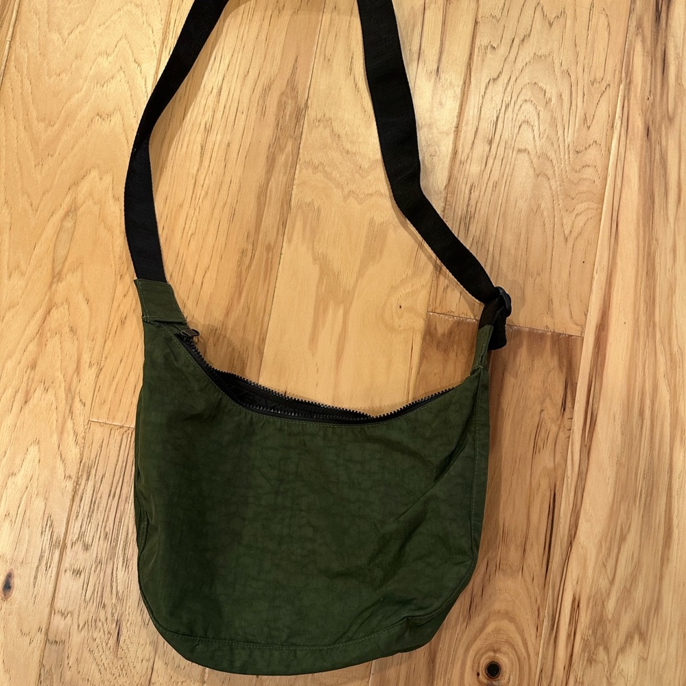 BAGGU medium crescent  Bag